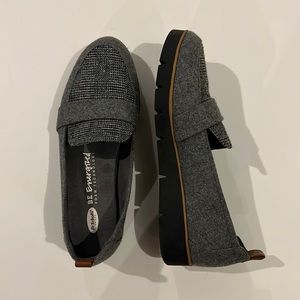 LIKE NEW Dr Scholls Plaid Loafers Size 7
